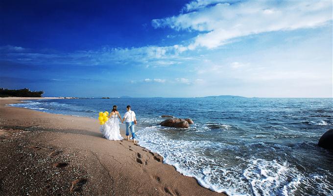 天涯海角送給劉俊宏夫婦祝福永遠(yuǎn)幸?？鞓?
                /></div><div   id=