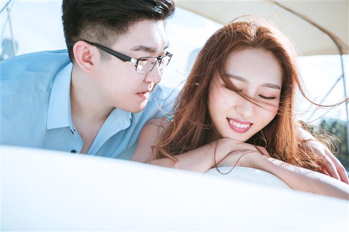 大小洞天送給李嘉希夫婦祝福永遠幸?？鞓?
                /></div><div   id=