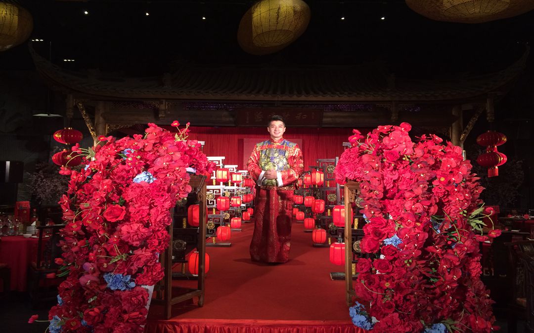 喜庆红火大气热闹，中式婚礼其实也并不俗气