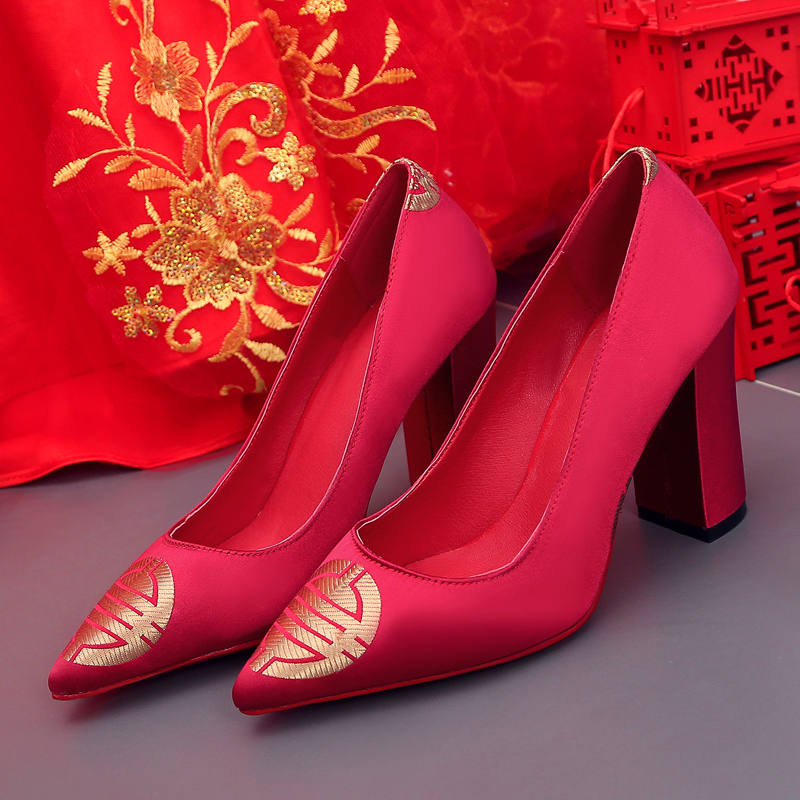 新娘红鞋2017新款女式粗跟孕妇婚礼高跟鞋中