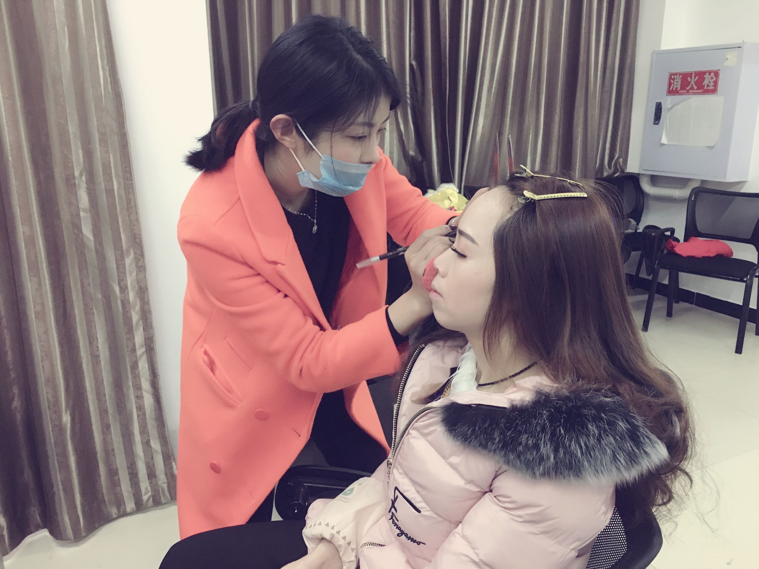 灰姑娘婚纱 婚庆馆