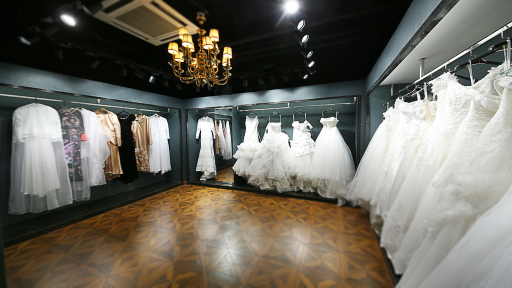 罗曼庭婚纱摄影(青岛旗舰店)