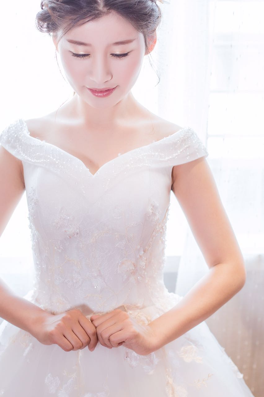 慧美彩妆
