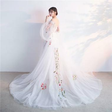 新款长款花仙子宴会白色聚会时尚韩版婚纱小拖尾