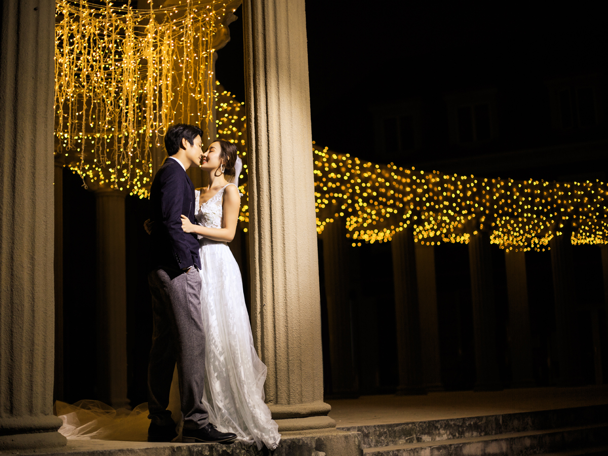 美蘭湖唯美羅馬夜景婚紗照圖片