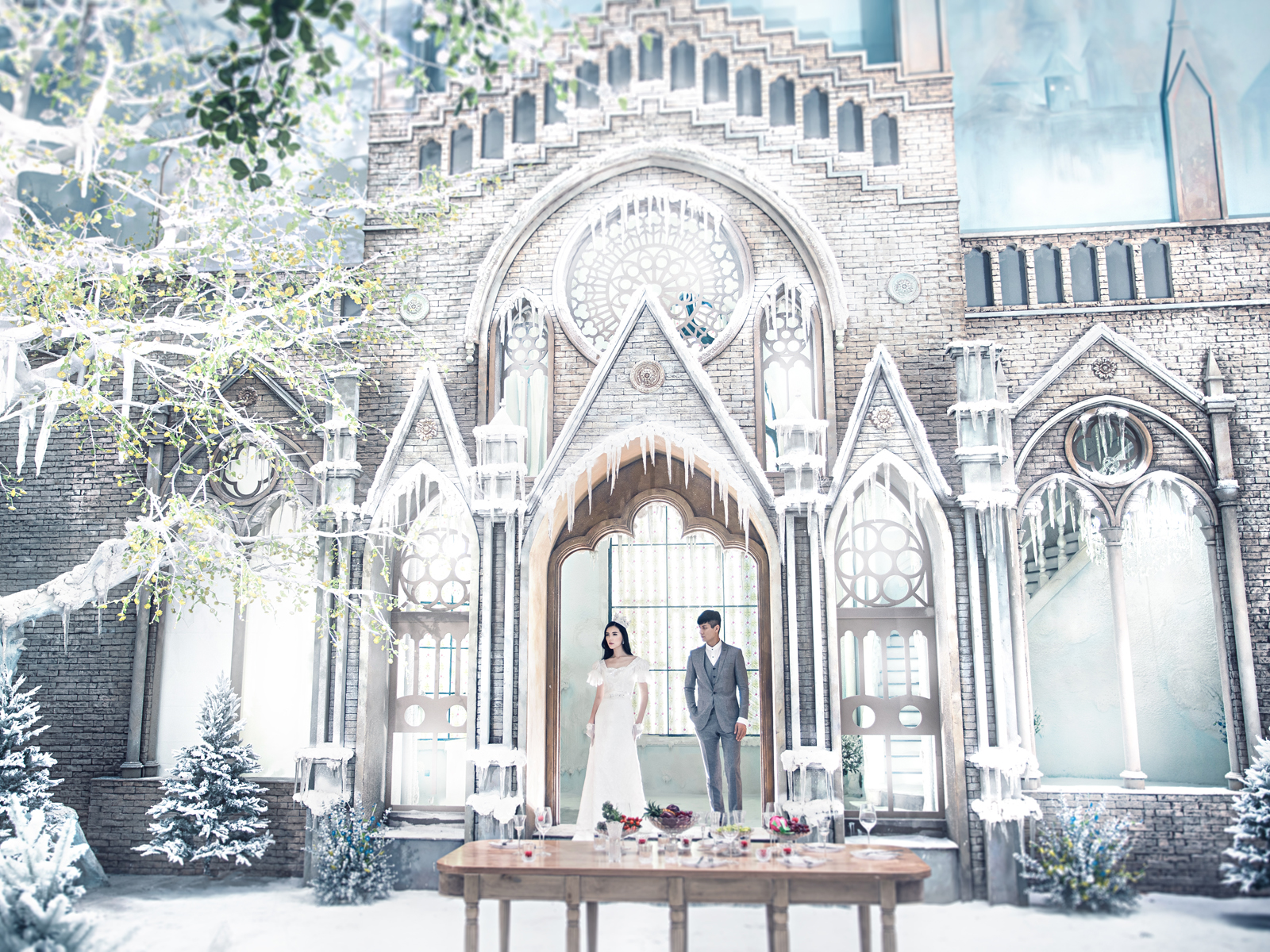 冰雪奇缘内景拍摄基地欧式宫殿城堡婚纱照