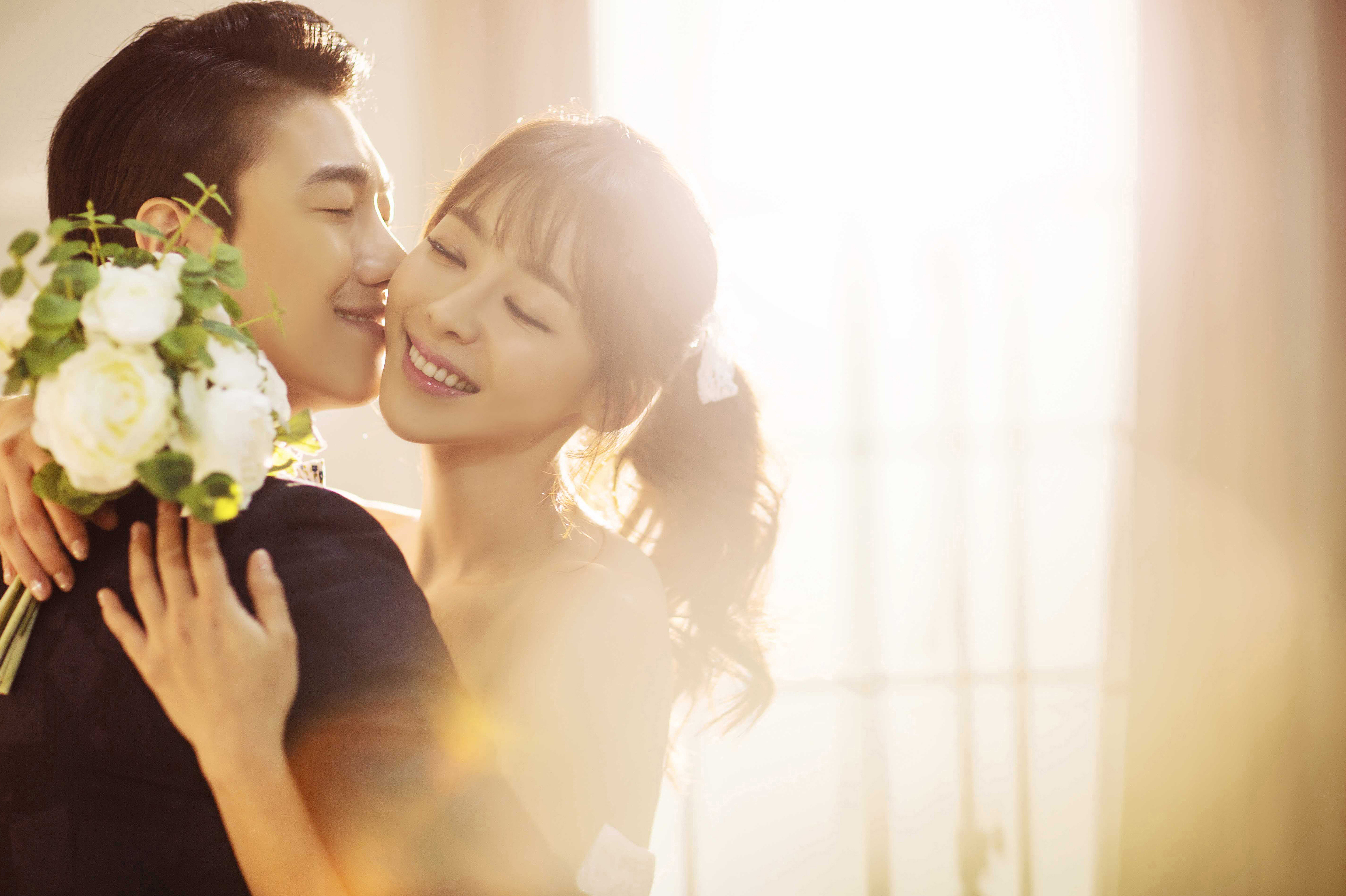 《邦摄影》2017婚纱热推套系