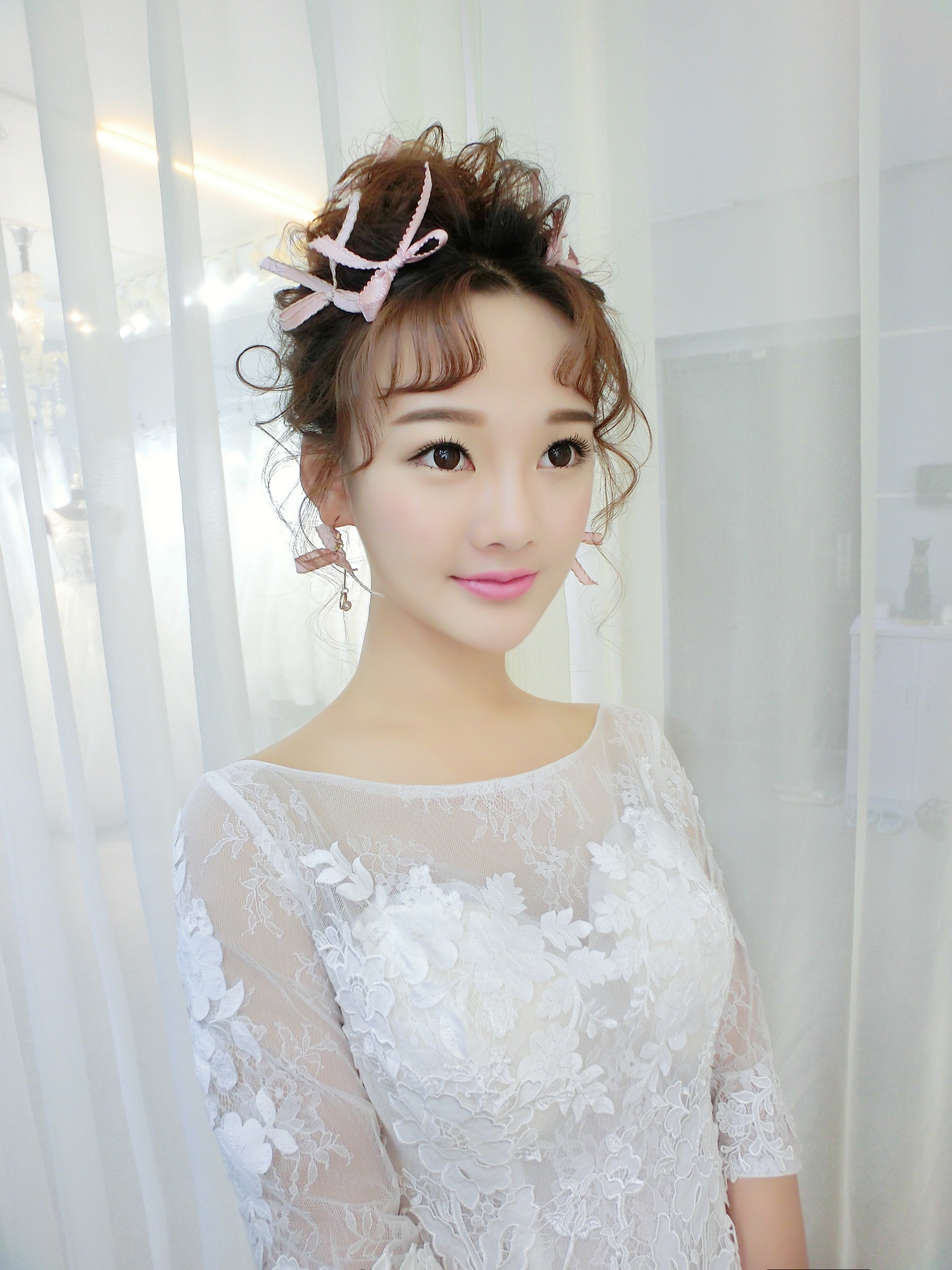 天空之境婚紗造型總監(jiān)新娘跟妝