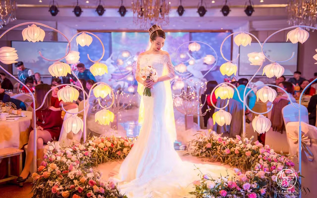 重燃的婚礼梦，解析已婚者梦中匆忙再婚的奇幻之旅