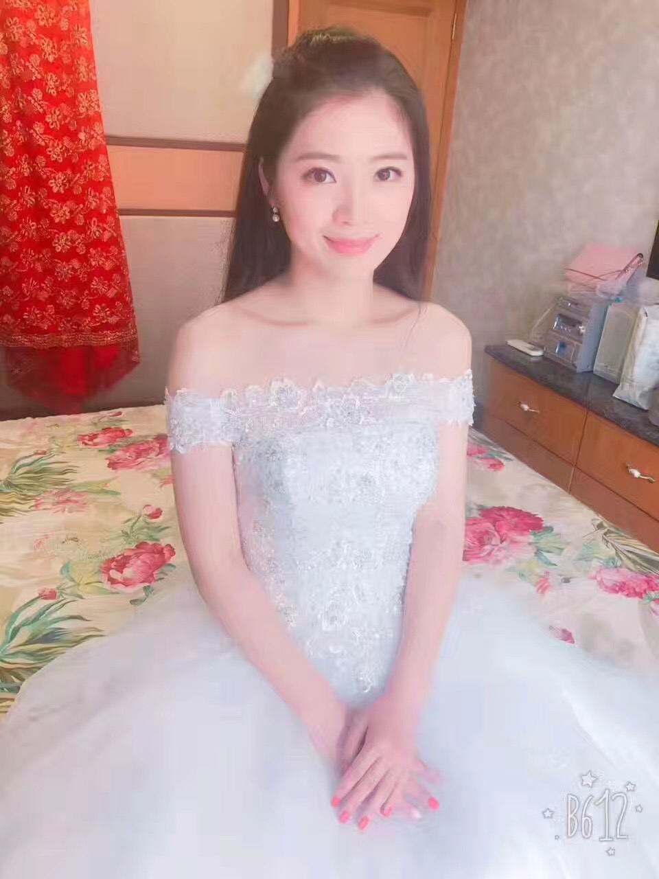 伊岚彩妆 婚纱