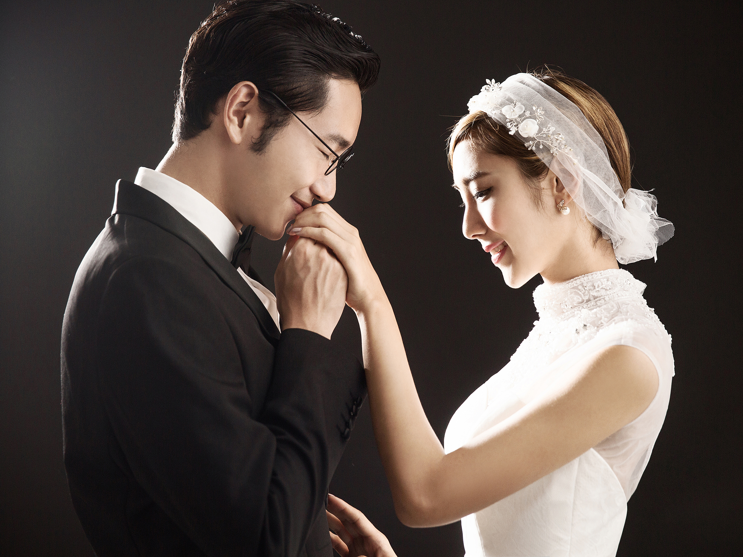 【墨雨婚紗攝影館】 電影劇情婚紗照 4服4造