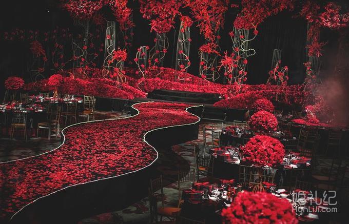 【卡朋宴会定制】大气红黑色定制婚礼