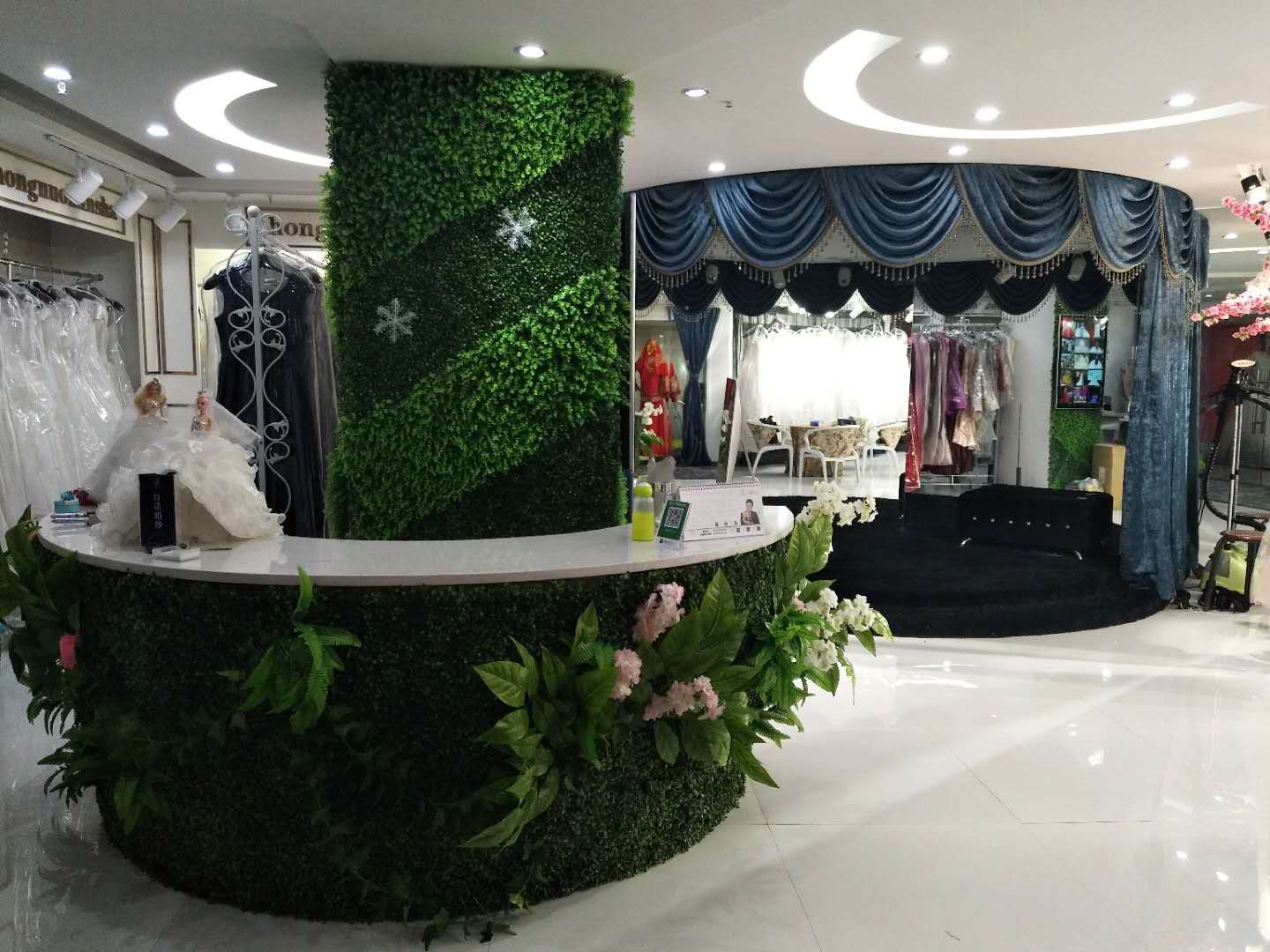 红诺嫁衣