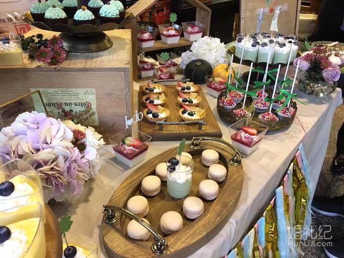 秋色森林 森系清新 简约甜品台