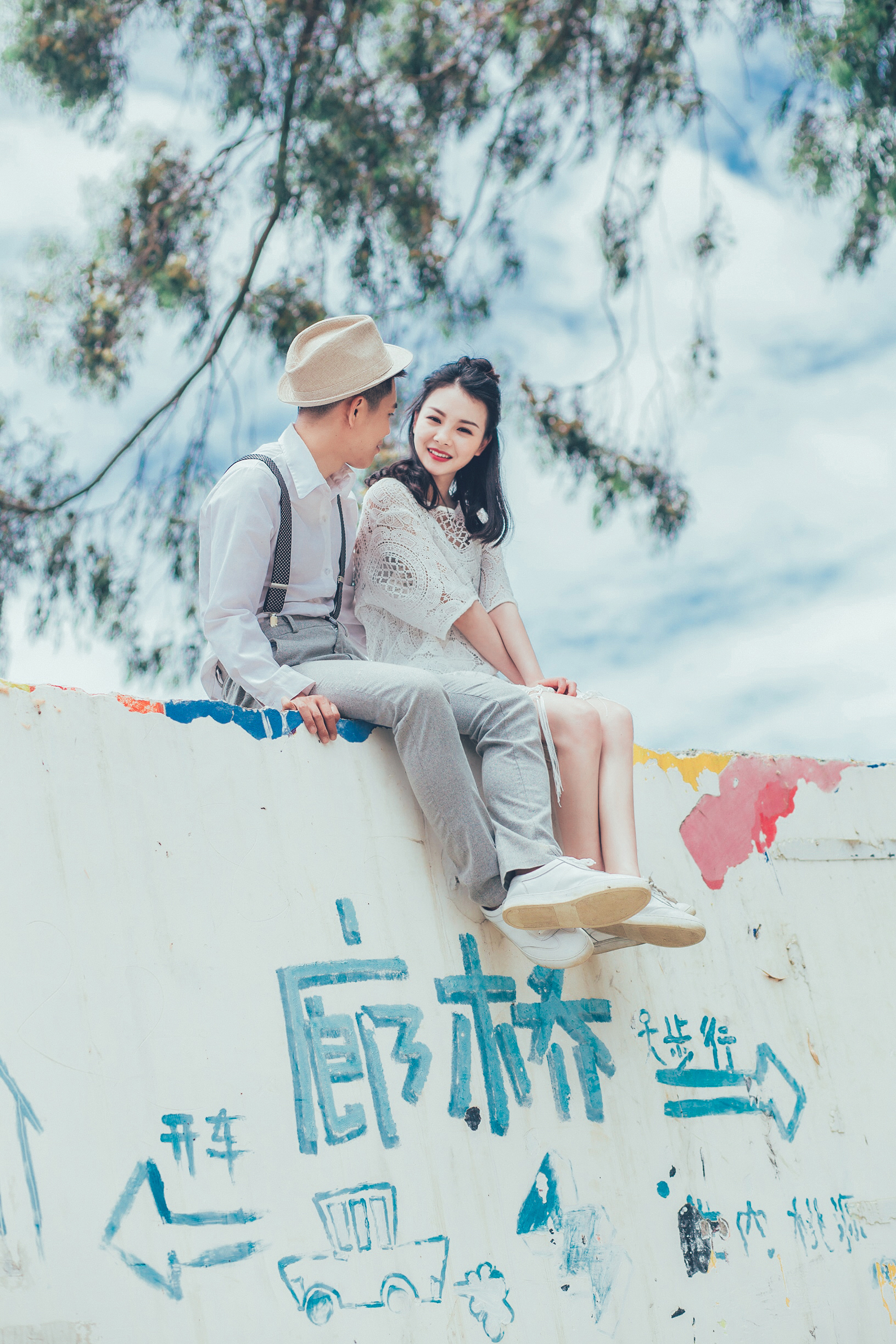 佑尔摄影工作室     韩式系列婚纱照