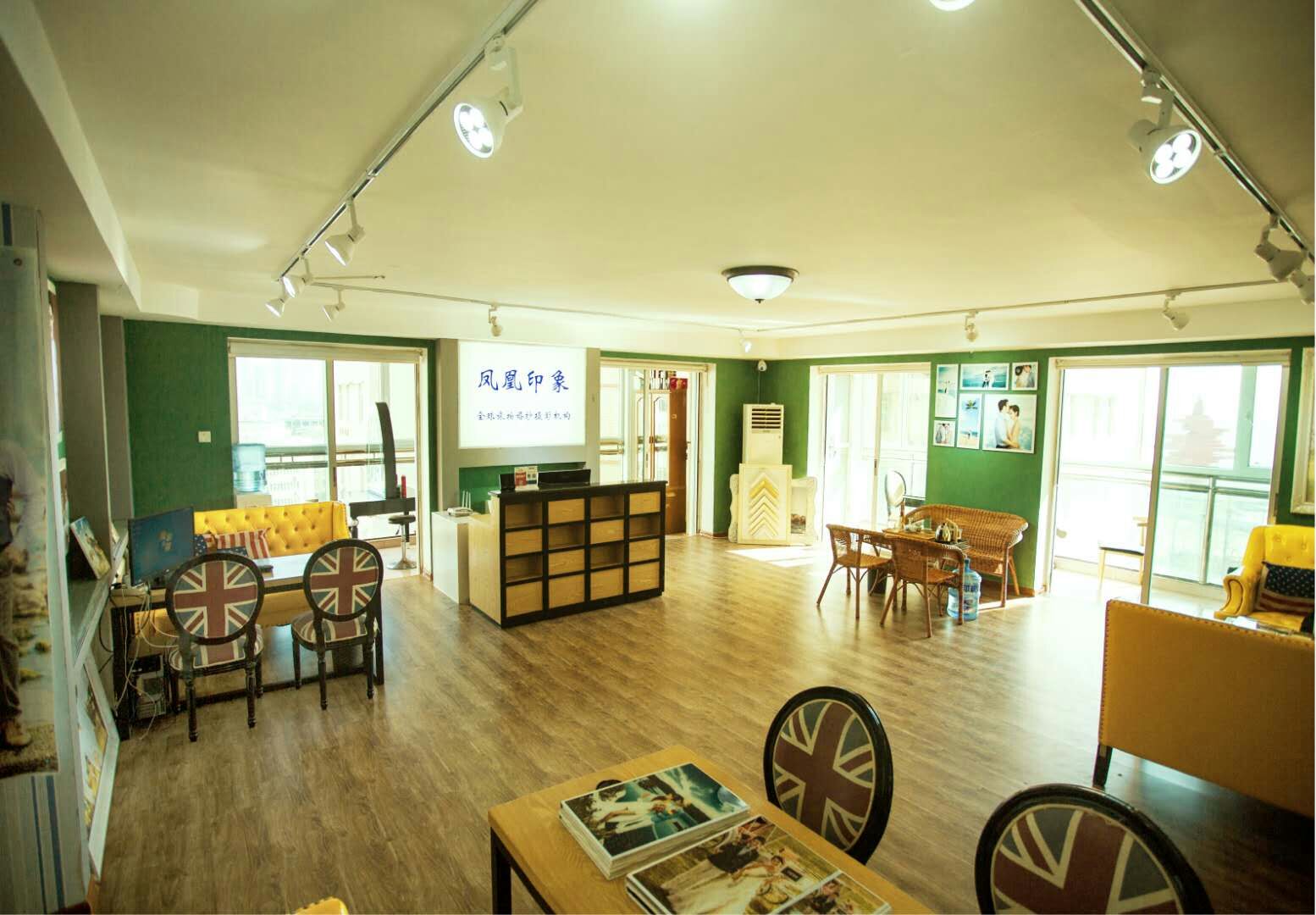 凤凰印象婚纱摄影(五四广场)