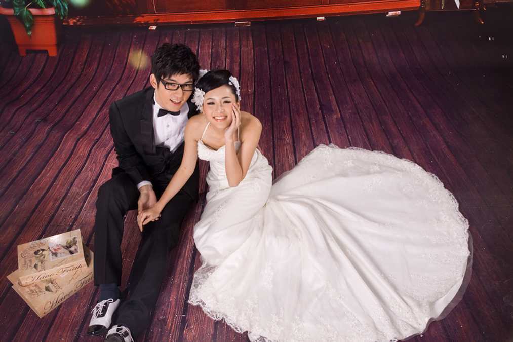 大城小愛攝影機(jī)構(gòu)婚紗團(tuán)購價(jià)2988套系