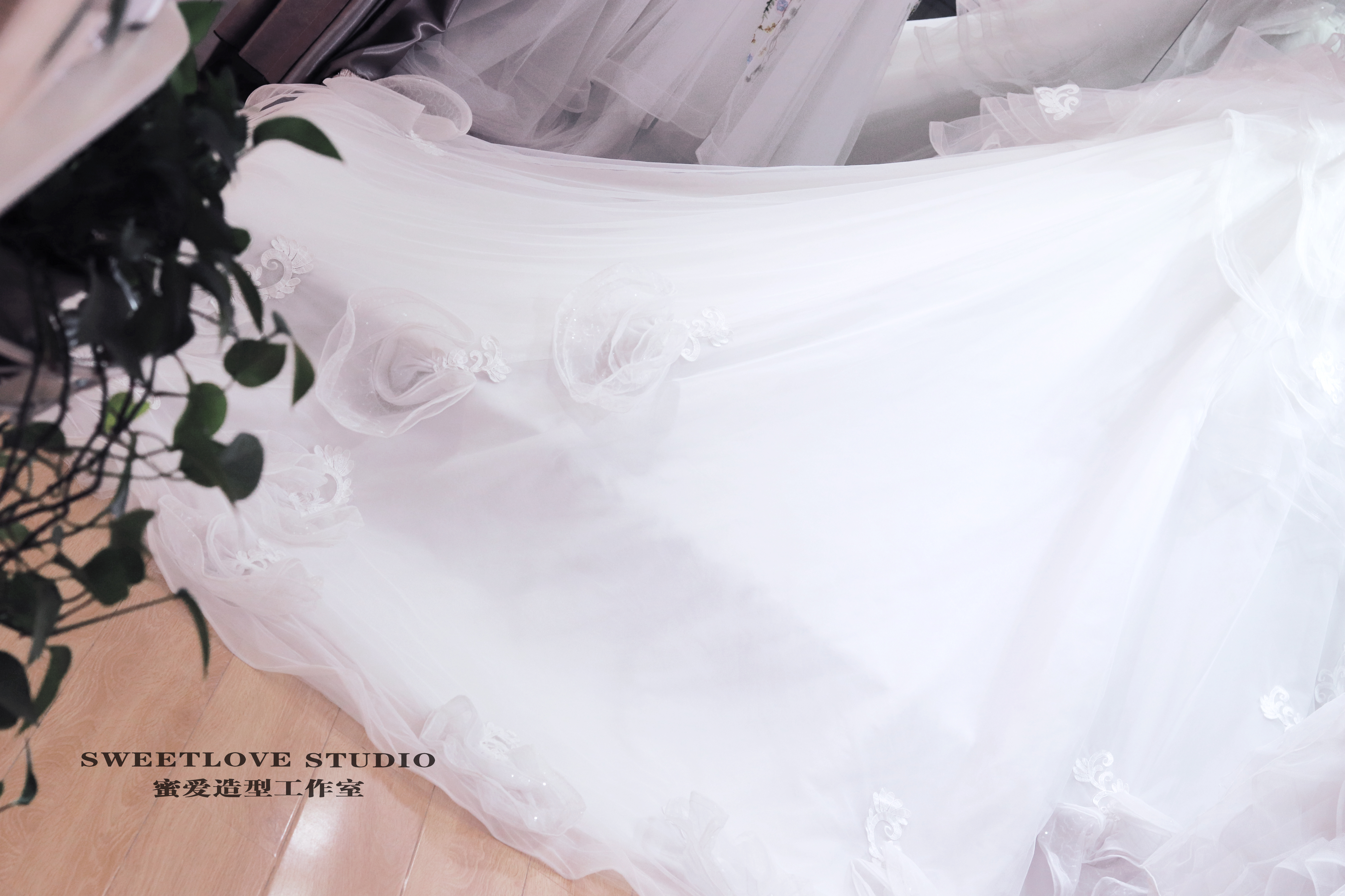 MIAI蜜爱新娘造型礼服馆