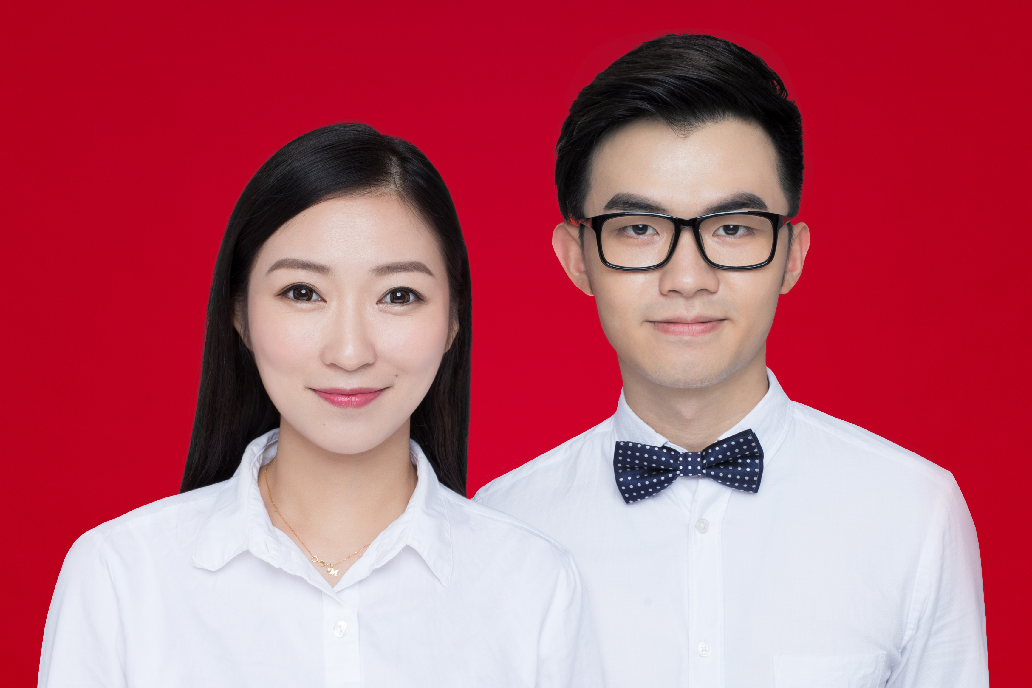 雙人幸福甜蜜結(jié)婚登記照！