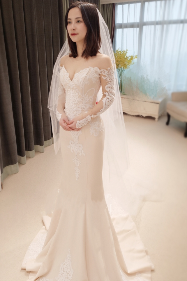 0元搞定婚纱？试款8件鱼尾1秒显曲线