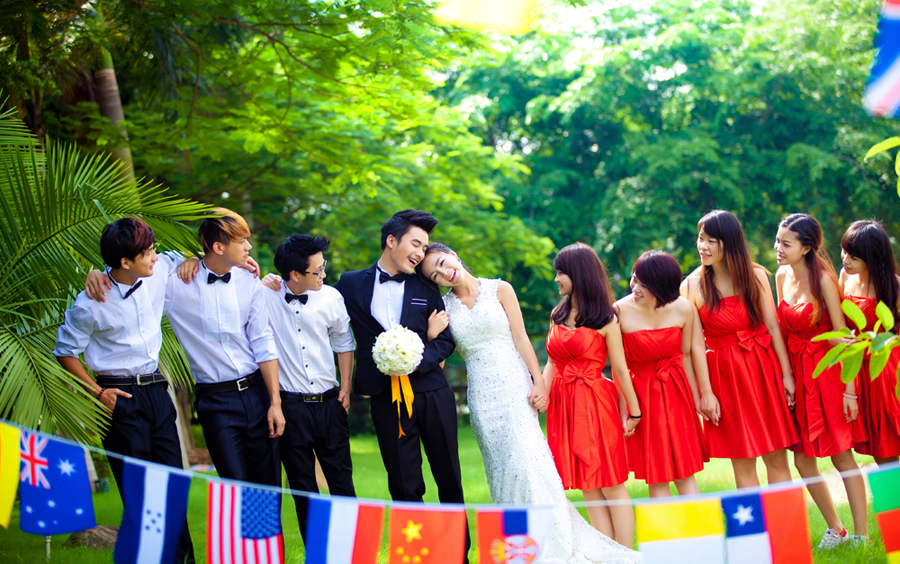 1380元 婚礼跟拍（即影即有）