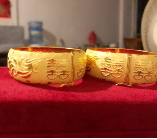 三金首饰买点啥？今年最流行的竟然是这种金猪牌