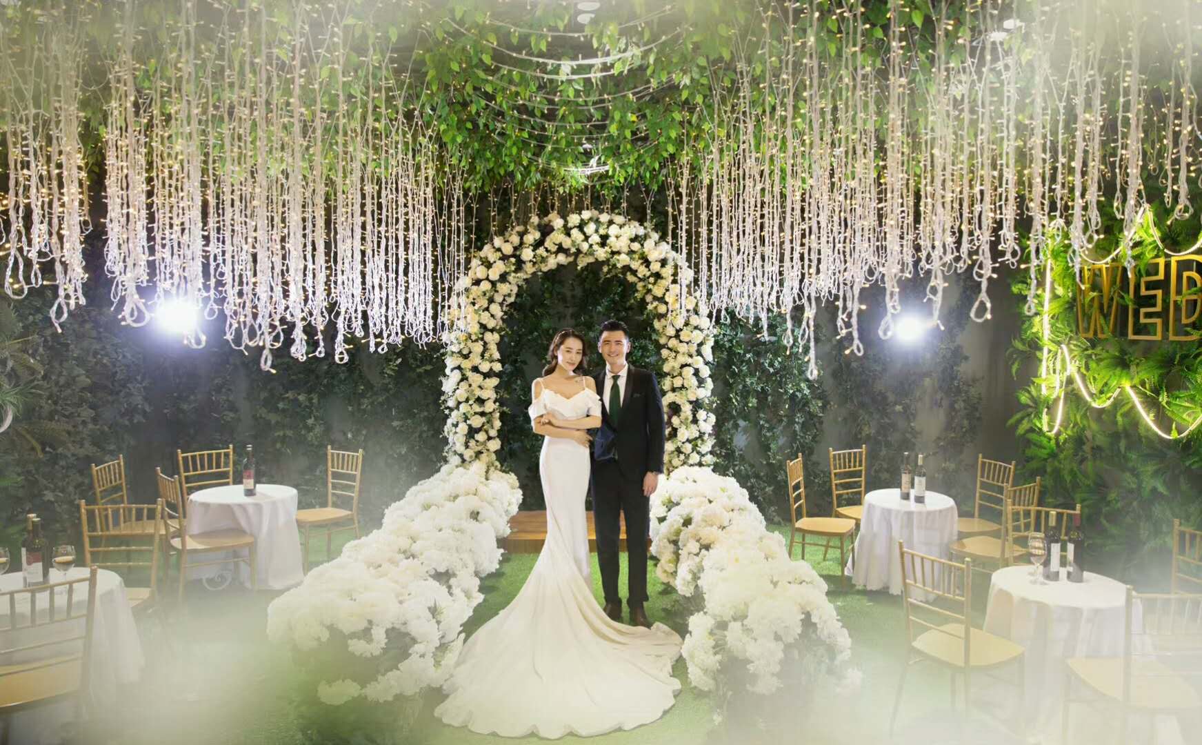       添禧佳缘婚荟馆