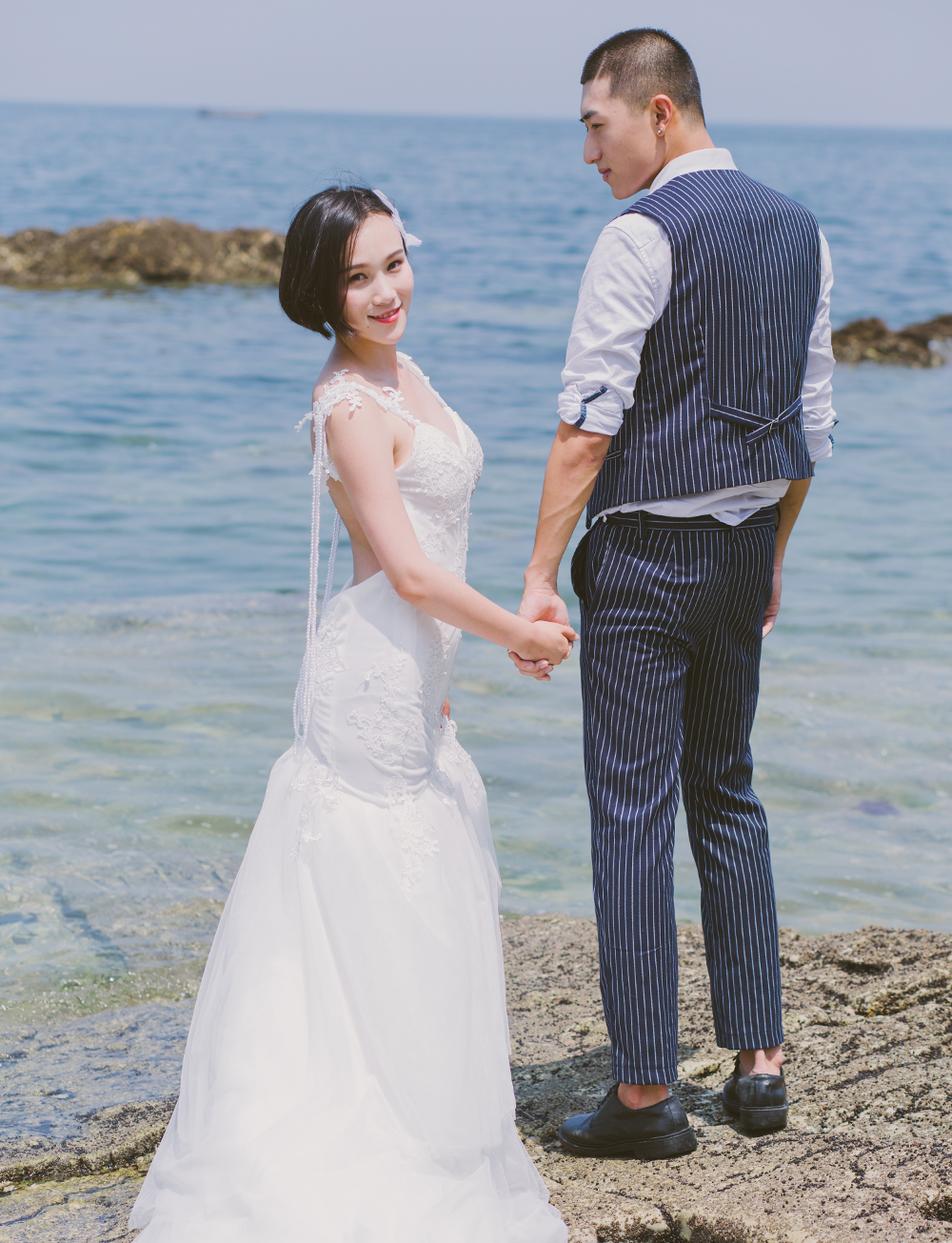 優(yōu)卡攝影清新婚紗拍攝套系，4服4造