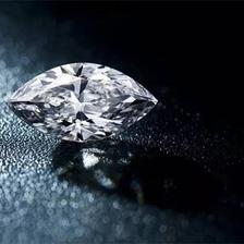 求婚钻石戒指挑选小技巧