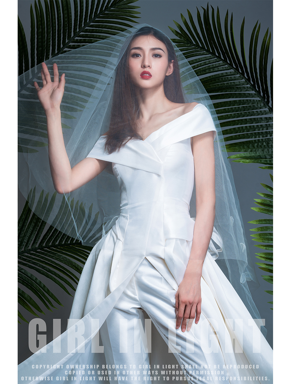封面寫真 女神限定 萬千風(fēng)格 時尚輕奢 現(xiàn)場修圖