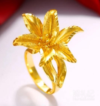 超超超平价婚礼！热闹又有面子，超低价三金太吸睛
