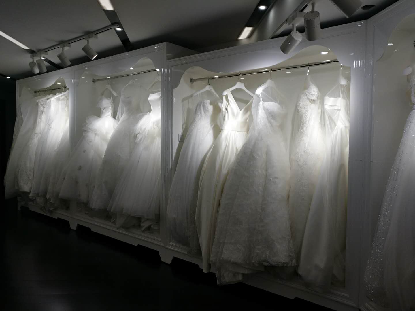 Deer Wedding 婚纱礼服私享馆