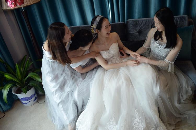大婚day这件不选准奔溃！超超超new婚礼人人想借鉴！