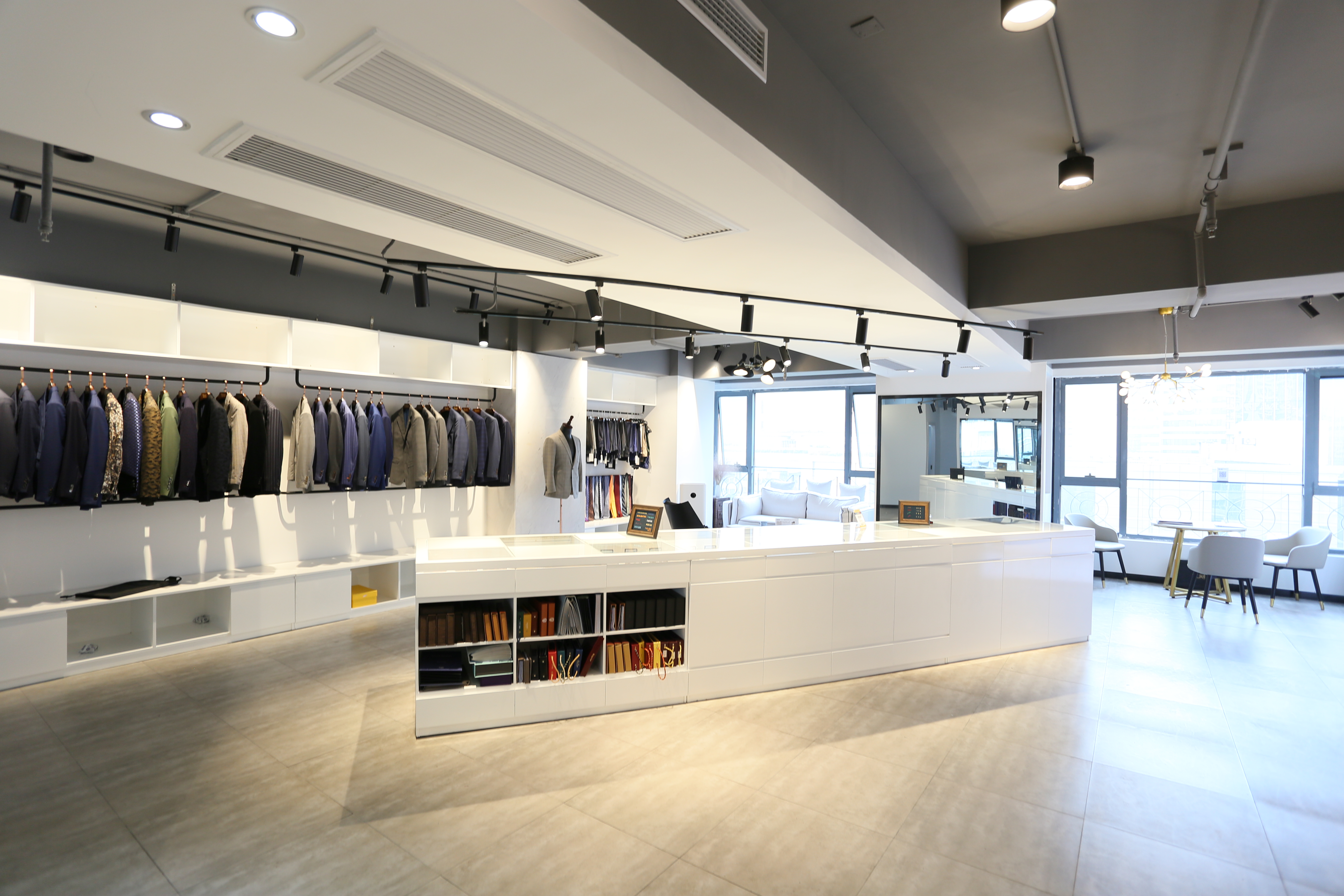 优刻西服定制(南京旗舰店)