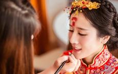 结婚请化妆师多少钱？上海结婚跟妆价格