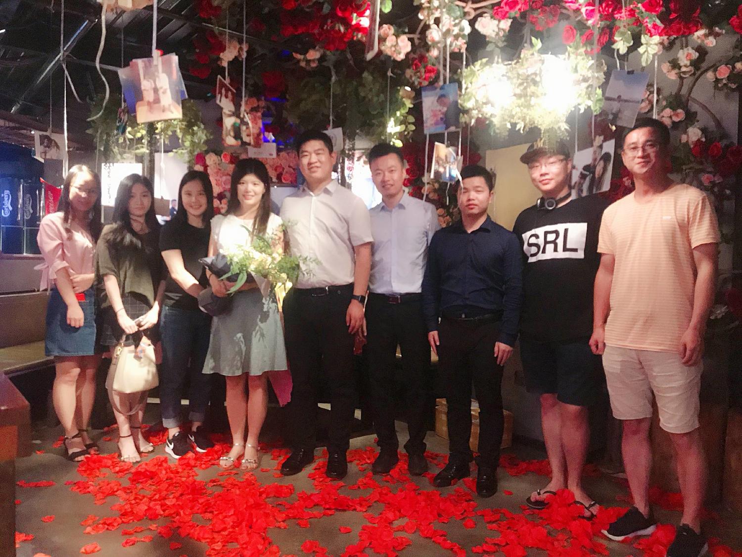 偶遇求婚现场没想到女主拒绝了，原因是...