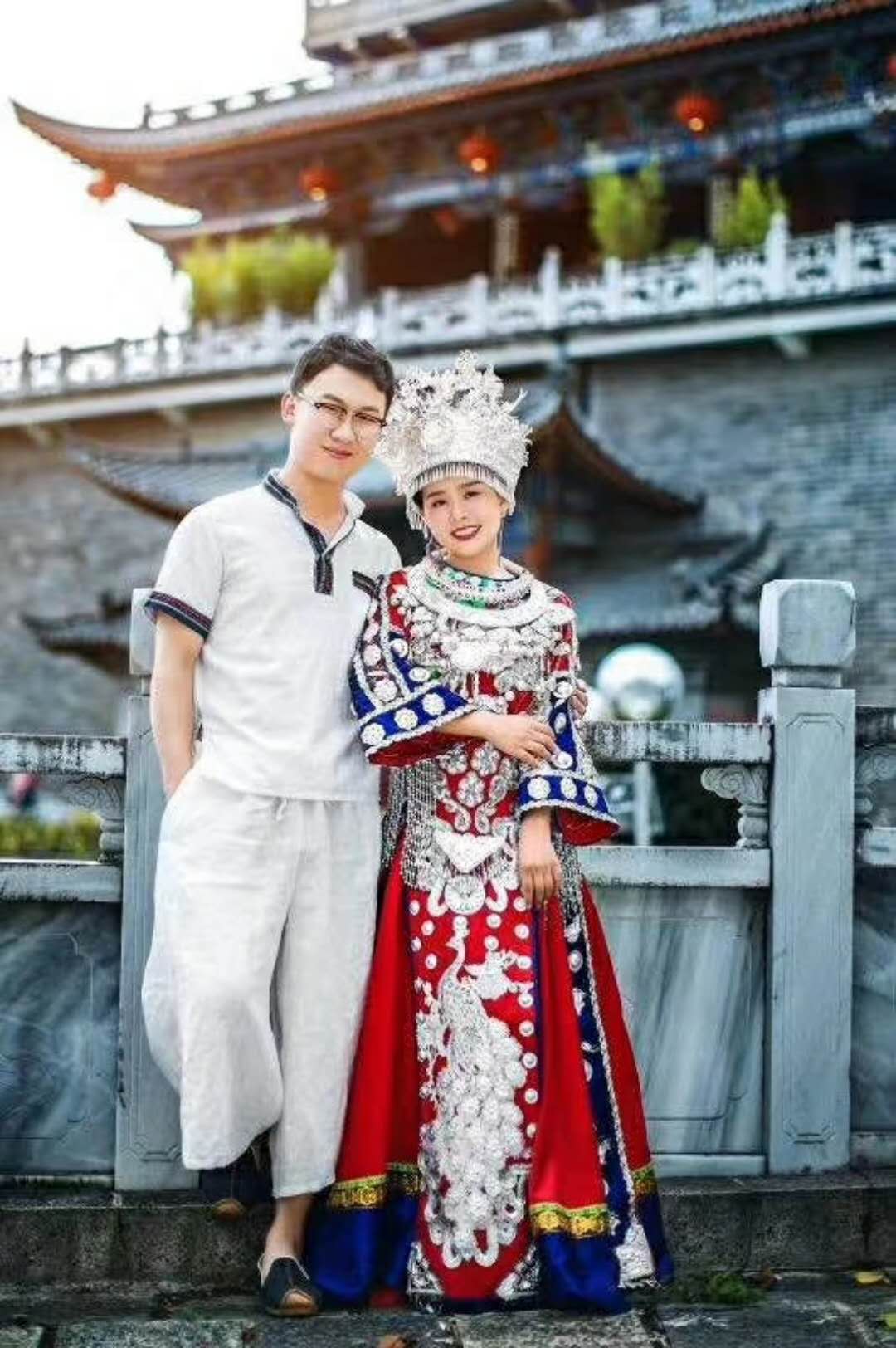 丽江旅拍：八服八造+一对一+双人游一天+本地实景