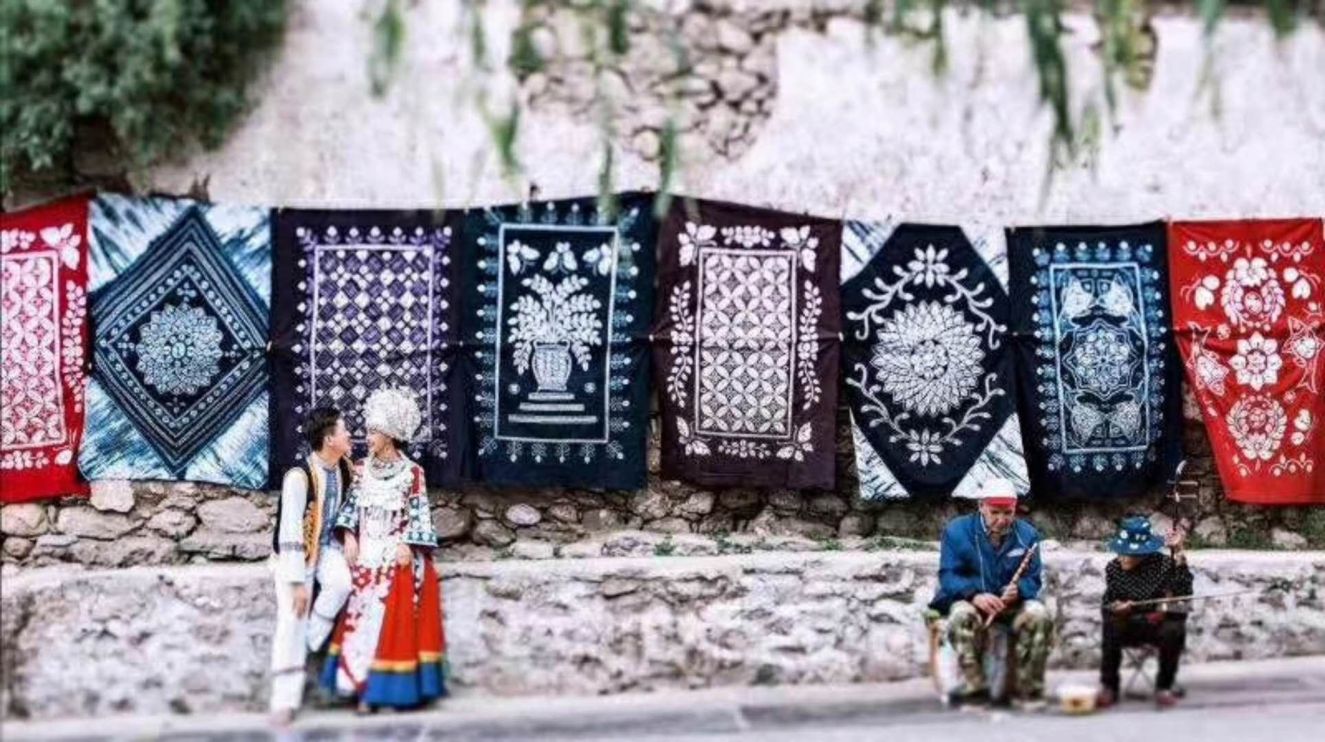 丽江旅拍：八服八造+一对一+双人游一天+本地实景