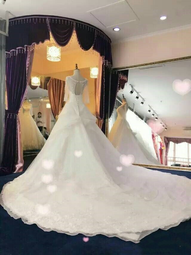 哒琳婚纱美妆馆
