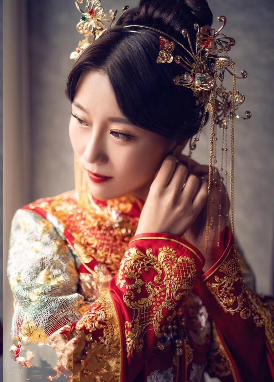别怪我实话实说！300与3W秀禾服差距有多大？心里没点X数？