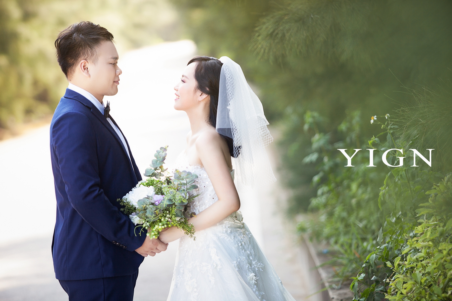 憶光年婚紗照套餐三（簡約風(fēng)格不限造型）