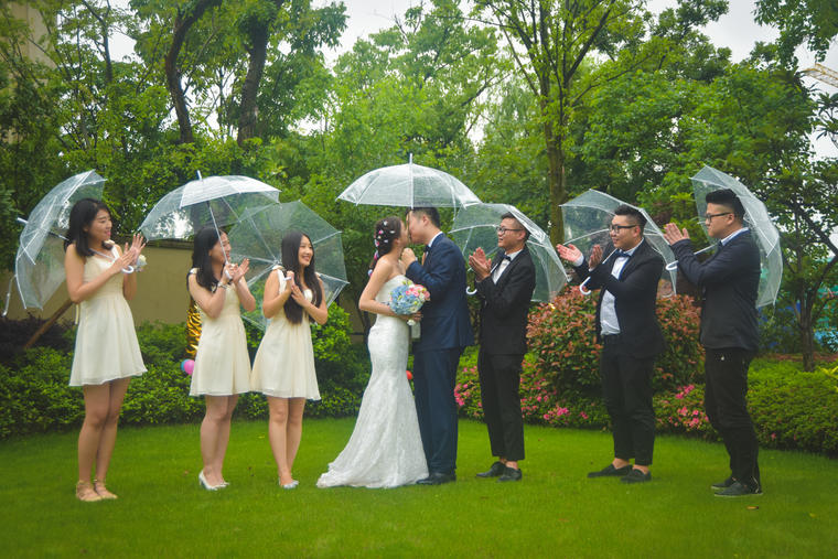 結婚當天下雨真的不吉利嗎？結婚下雨注意事項