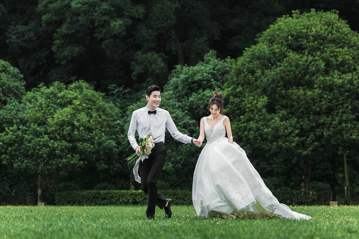 僅售2688元，價值8888元贈送全新婚紗一件