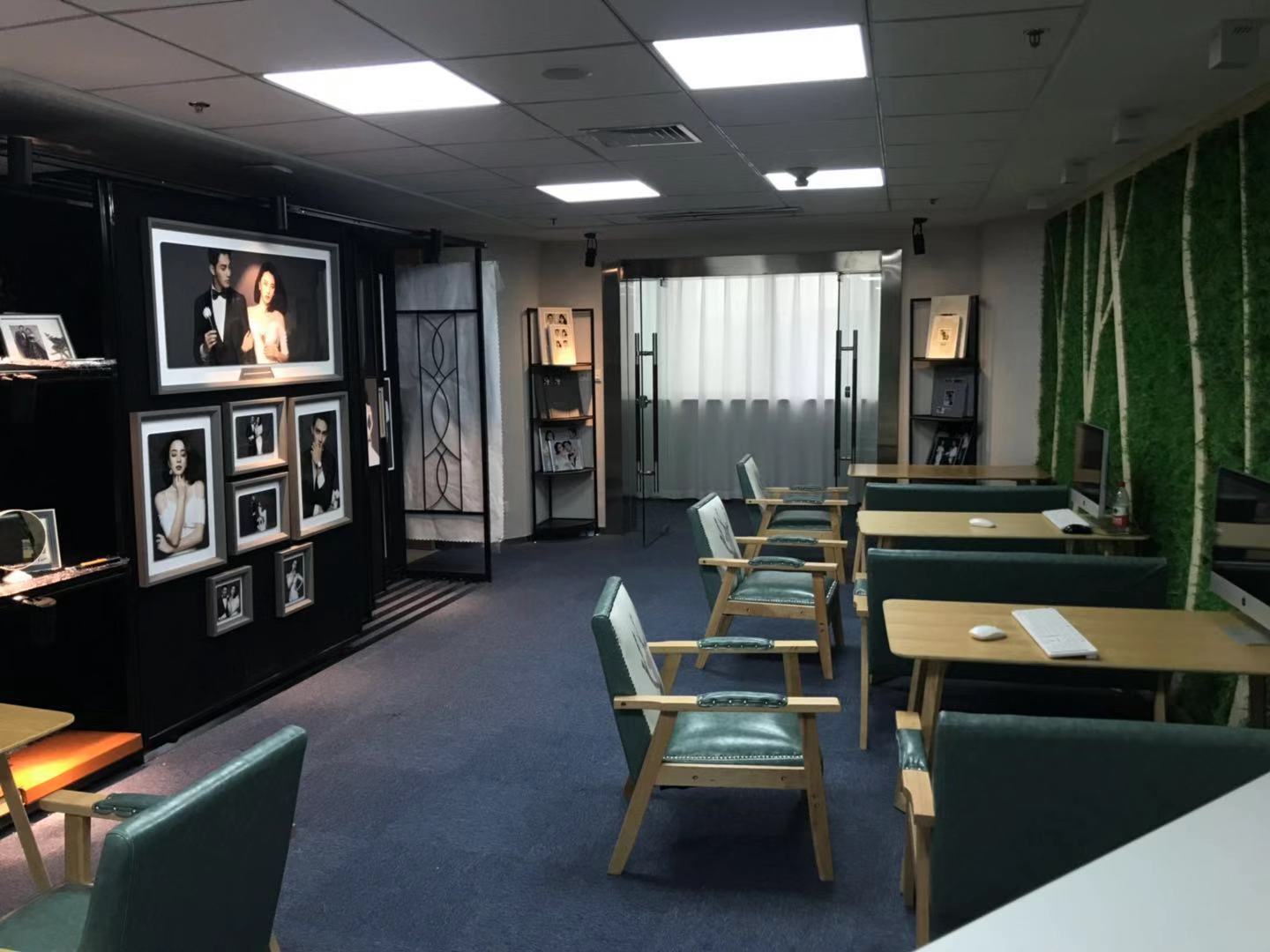 Love视觉婚纱摄影STUDIO旗舰店
