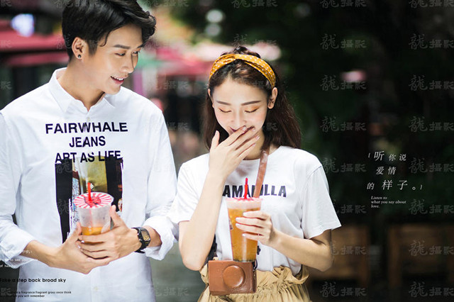 婚纱摄影四套衣服如何选