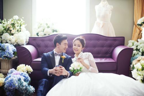婚纱摄影四套衣服如何选