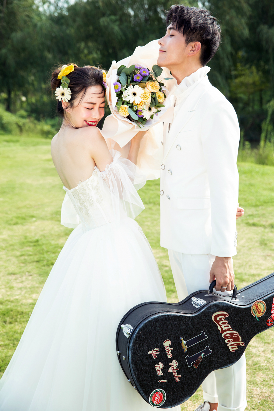 仅售2999元本网推荐韩式婚纱摄影网络特惠套系