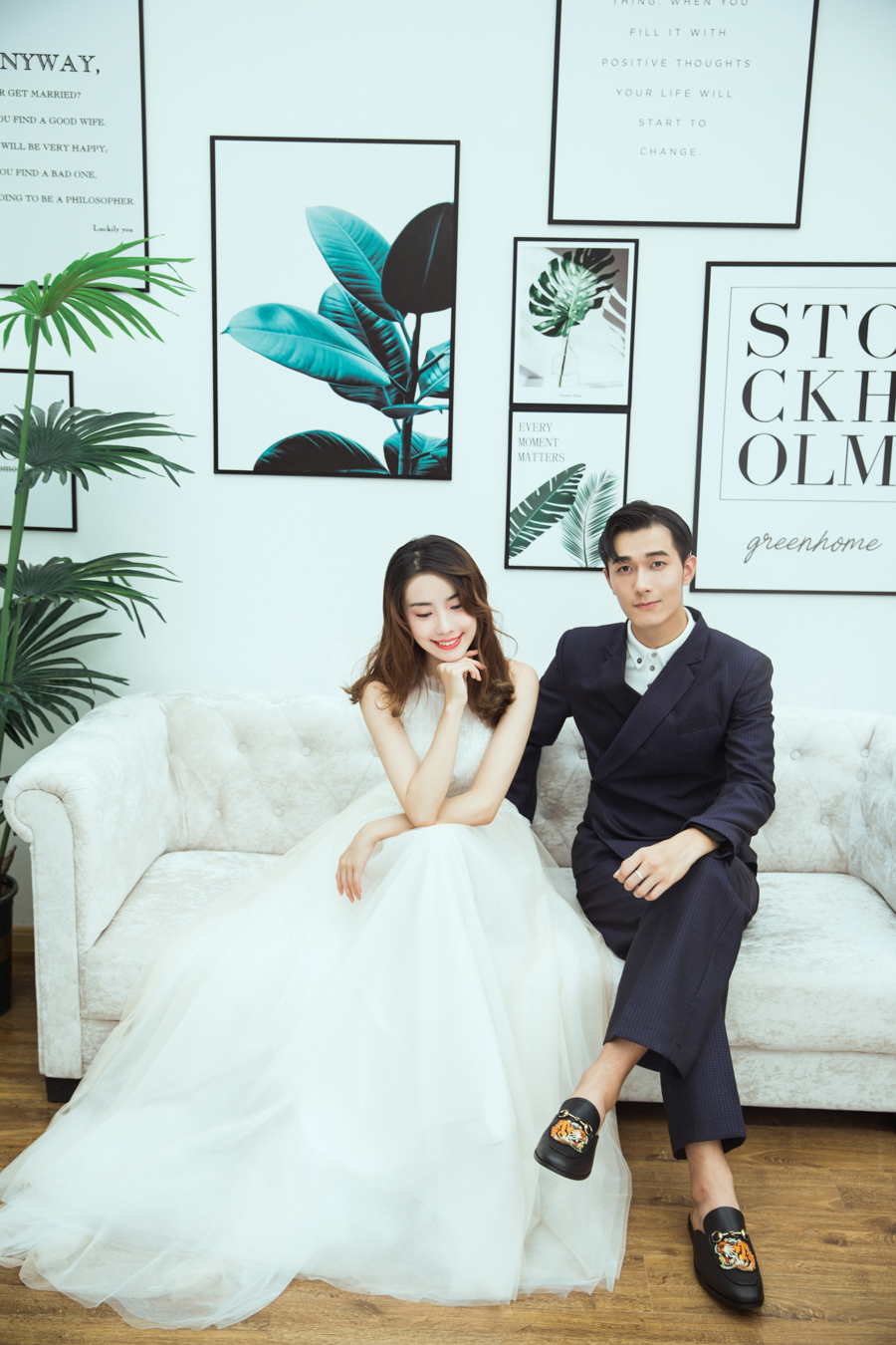 仅售3999元店长推荐婚纱照网络特惠婚纱摄影套系