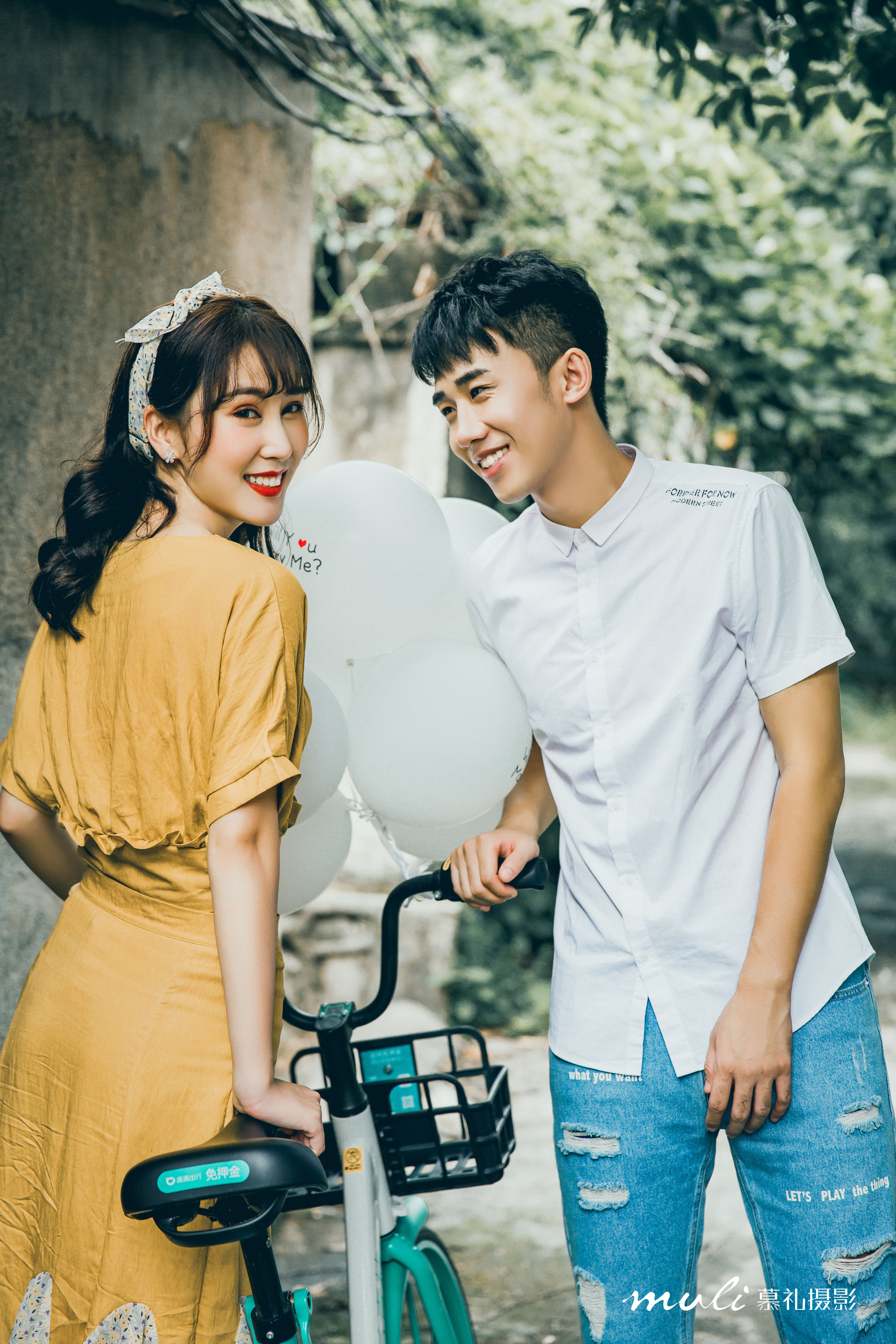 桂林復(fù)古小情懷情侶藝術(shù)寫真