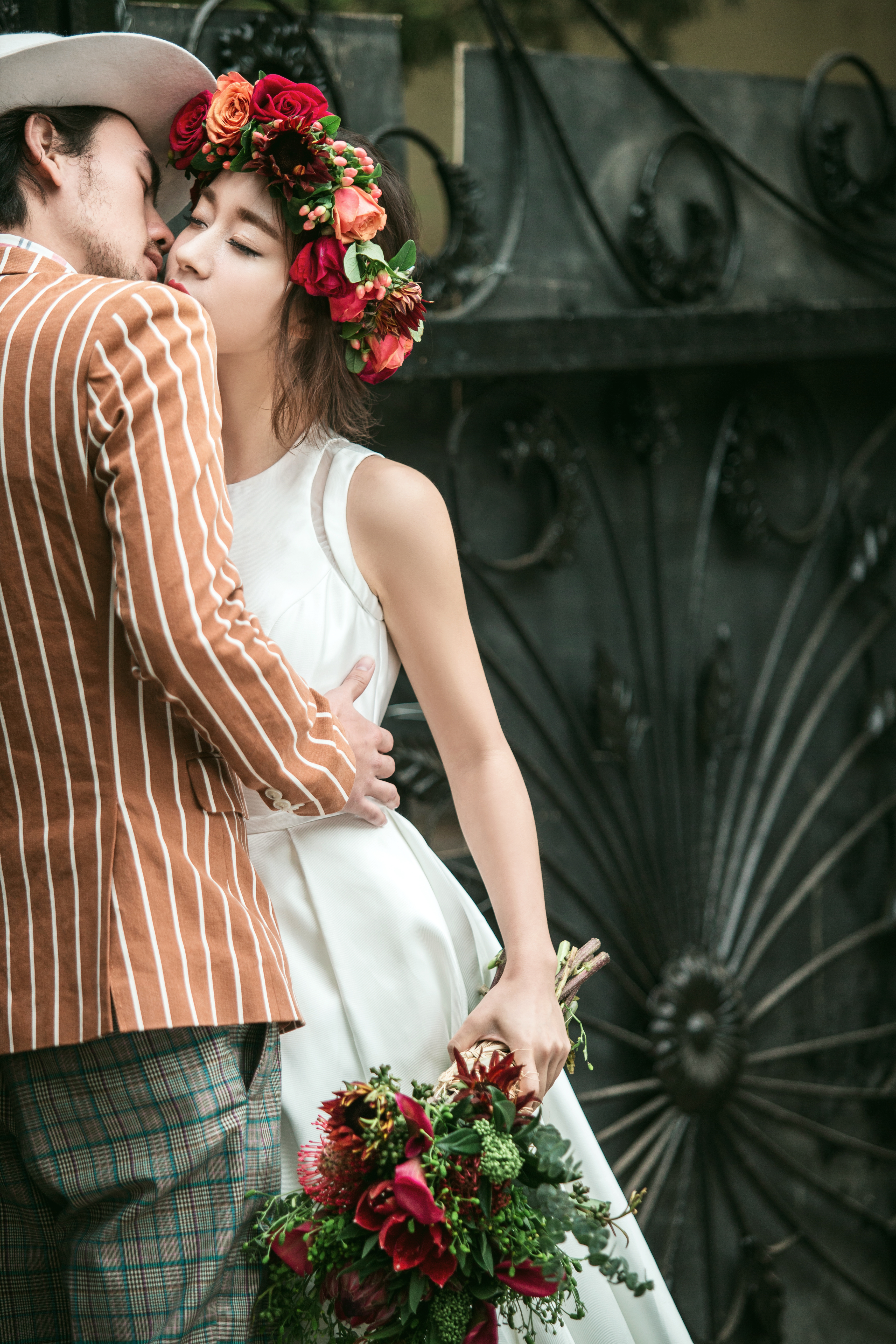 艾尔慕菲唯美英伦风婚纱照 内景外景一体式基地拍摄